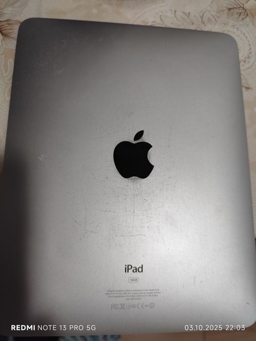 Tablete iPad și samsung