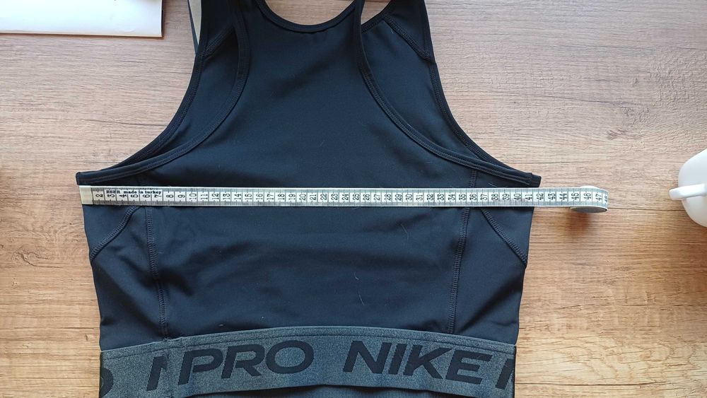 Nike Pro, чисто ново дамско спортно бюстие