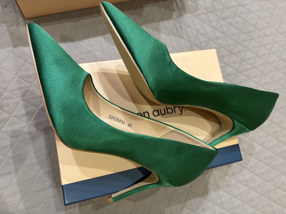 Нови официални дамски обувки