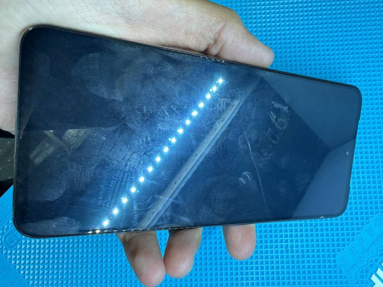 Vivo IQOO 8 5G flagman tel