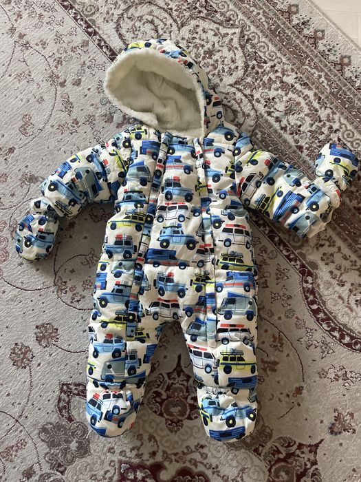 Вещи детские и обувь