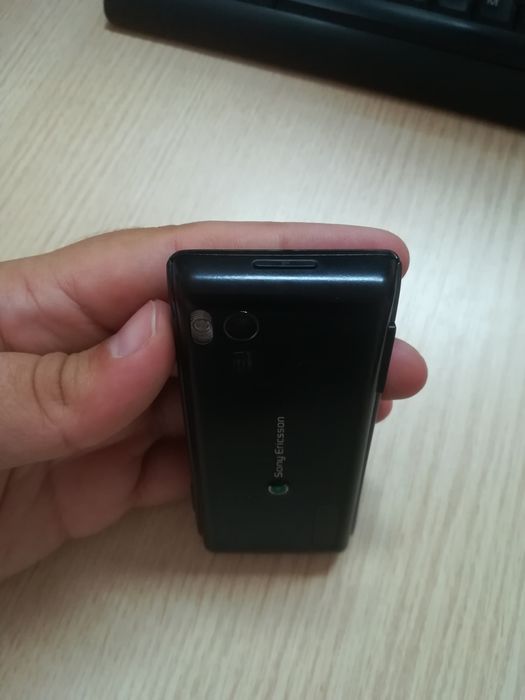 Sony Ericsson U10i Aino - telefon de colectie, stare buna, incarcator!