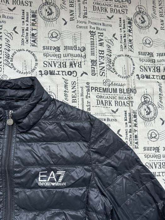 EA7 Emporio Armani Light Down гъши пух original яке.L