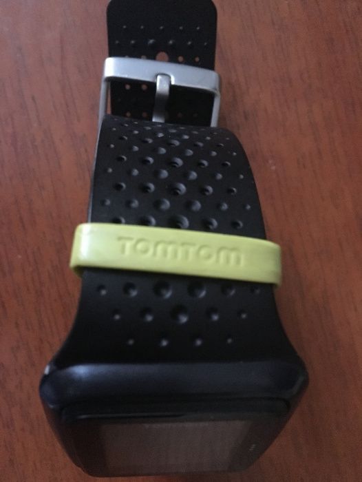 Vand ceas GPS Tom Tom Multi-Sport model 8RS00,