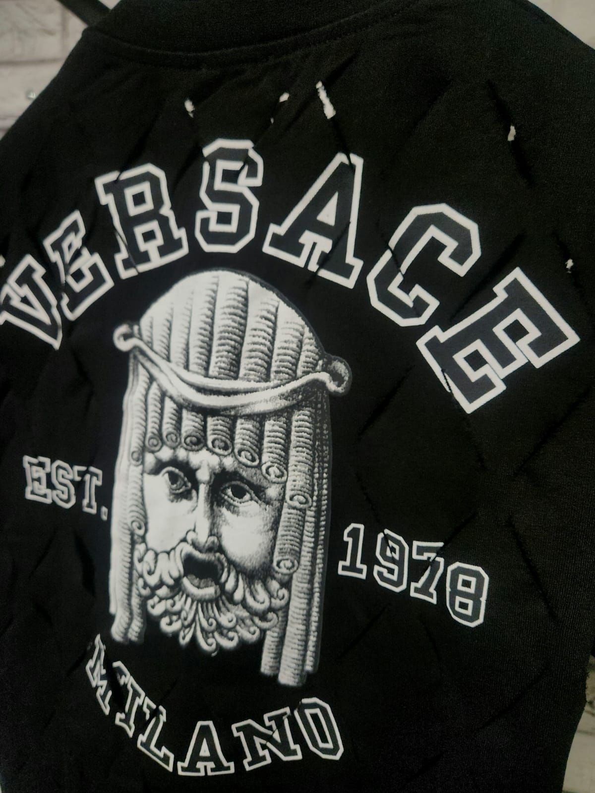 Versace тениски в черно и бяло