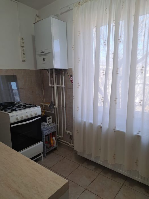 Proprietar inchiriez garsonieră Piața Gorjului