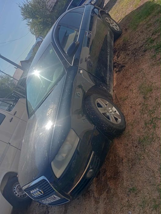 Vând Audi a 6 pt dezmembrări