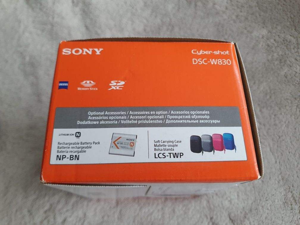 Sony Cyber Shot DSC - W830