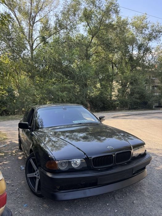 Бампер для BMW E38 пороги бмв е38 Шницер