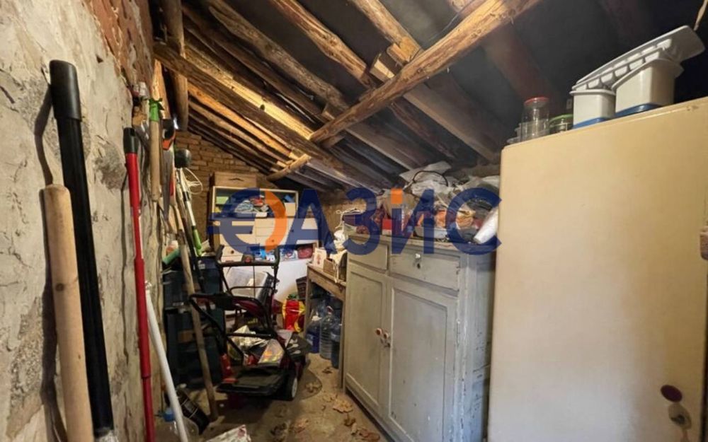 Продава се Къща в с. Варовник, Област Бургас - 120 кв.м за 492 €/кв.м - Снимка #12