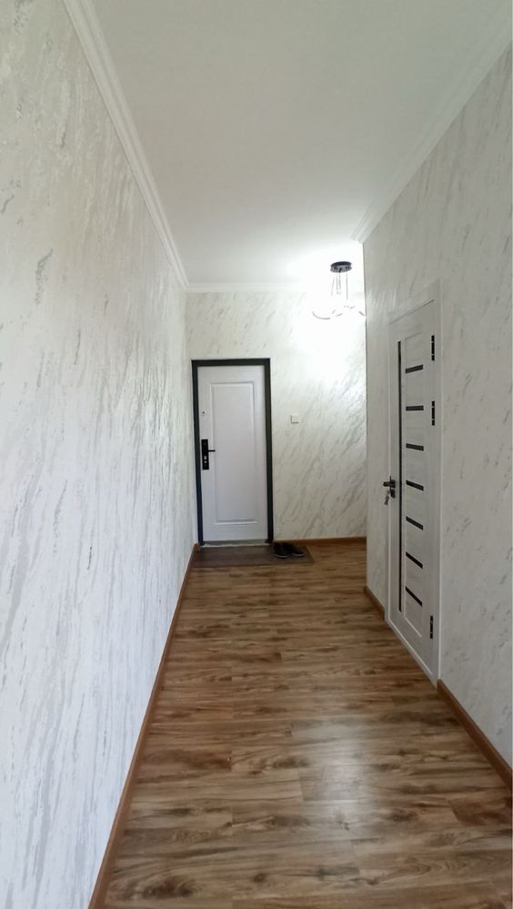 Qoraqamich 2/1 1/3/4 balkon 2:6 srochno sotiladi evro remont 7 dom