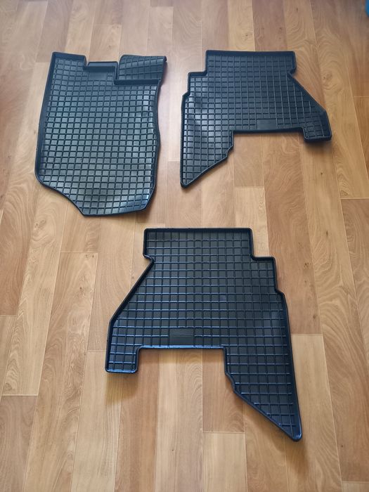 Коврики  полики  "Сетка" SeiNtex Pathfinder  Nissan R-51 новые