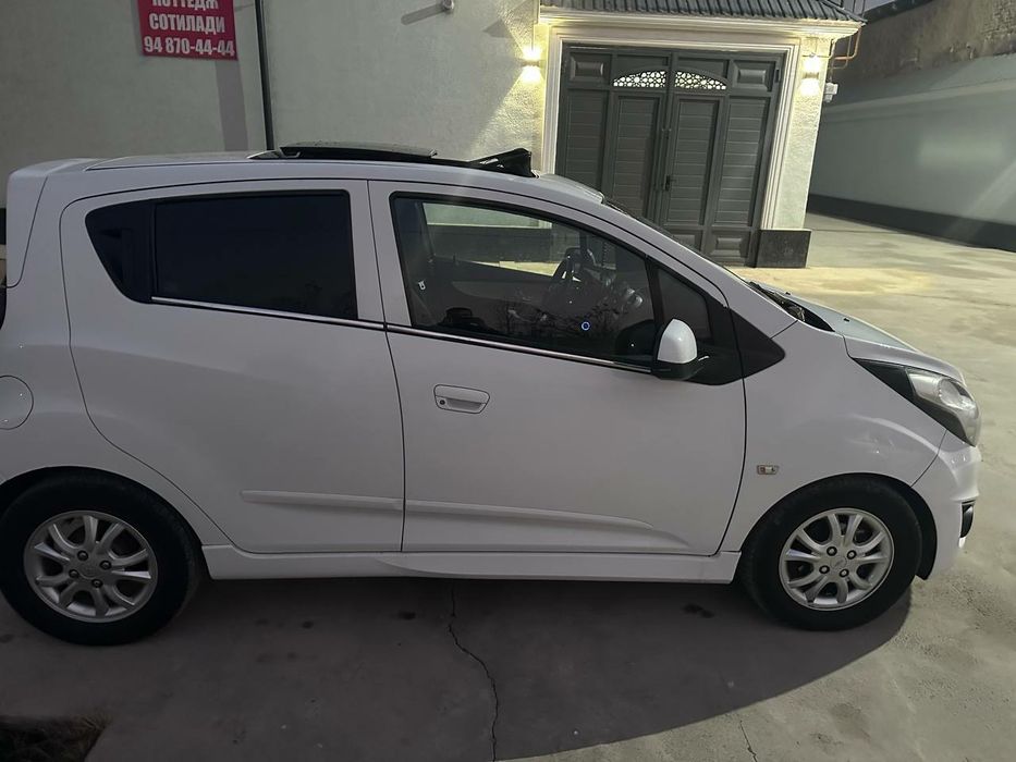 Spark 2011 yil navarot