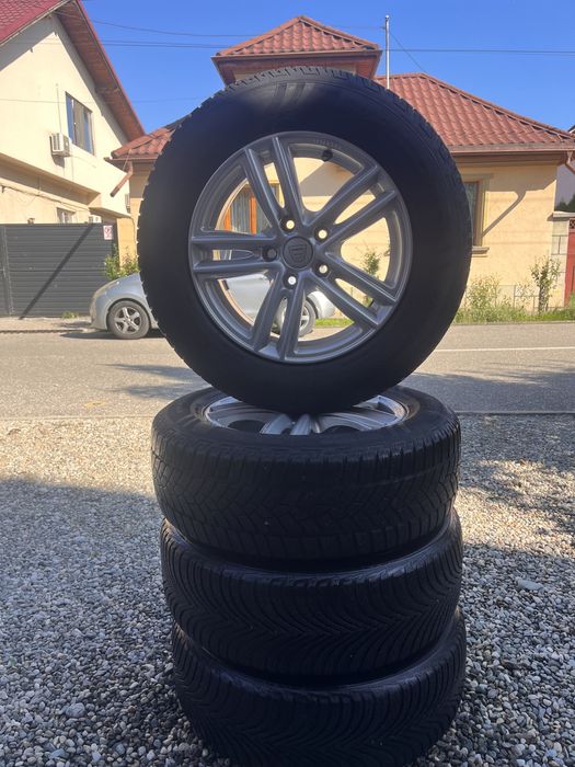 Jante+Cauciucuri Iarna Dacia Duster 215/65/16 5x114.3