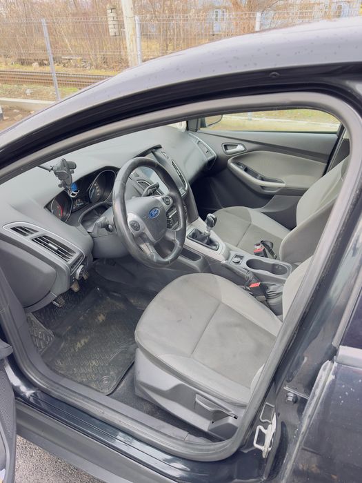 Ford focus 3 16 TDCI 2012