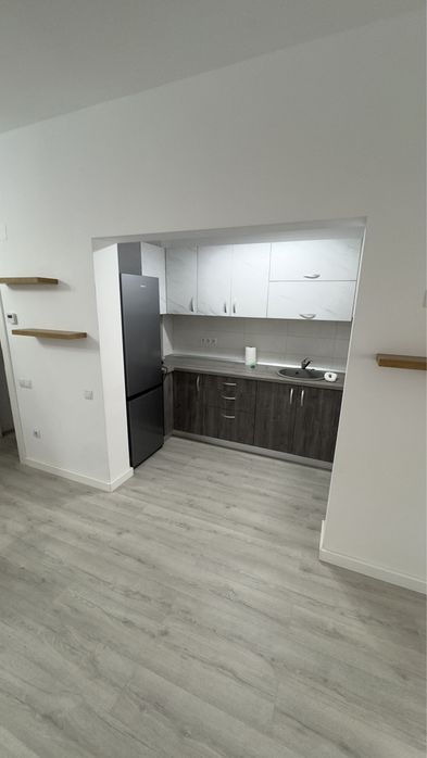 Inchiriez spatiu comercial!