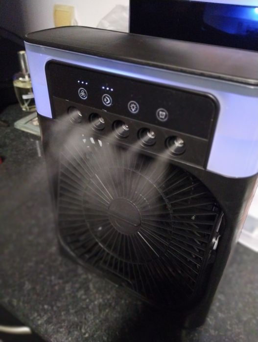 Ventilator portabil 3-1, aer condiționat, humidifier.