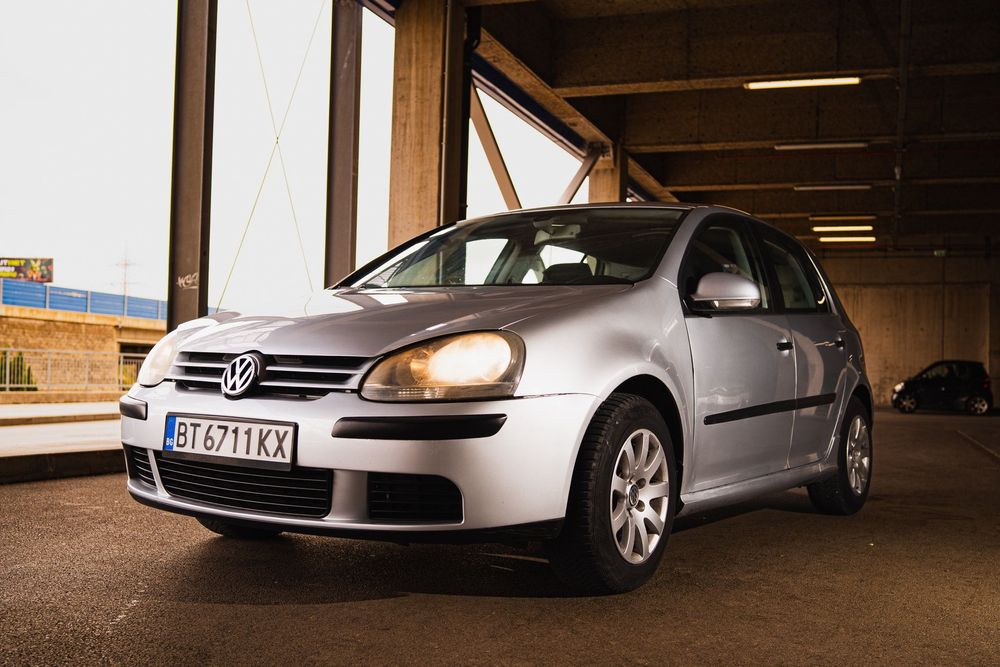 Volkswagen Golf 5 – 1.4 бензин, 75 к.с.