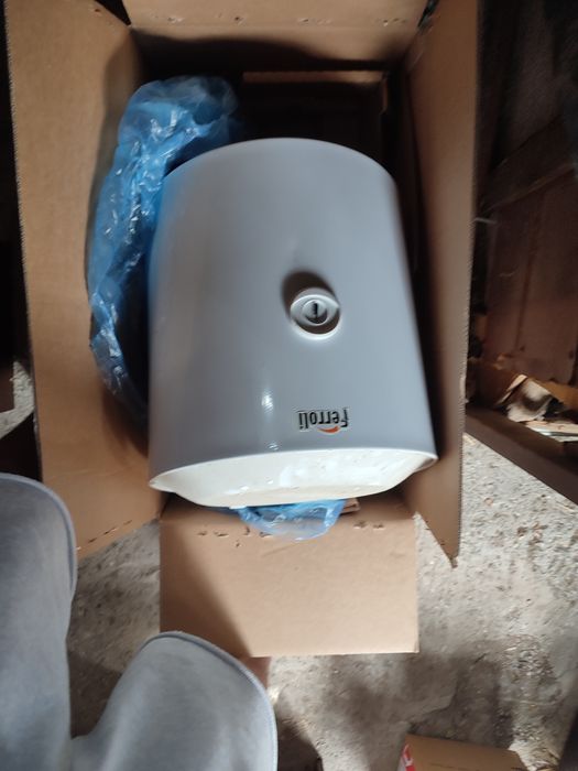 Titlu: Boiler Ferroli 50L – în stare foarte bună