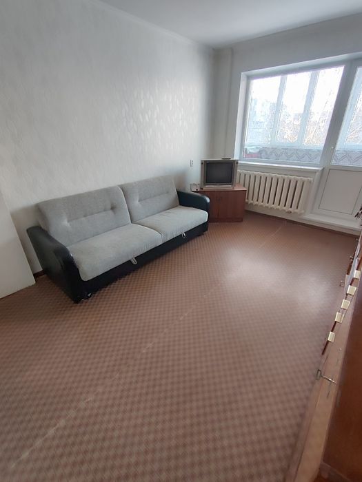 Продается 2-комн (9-19, 2 эт)