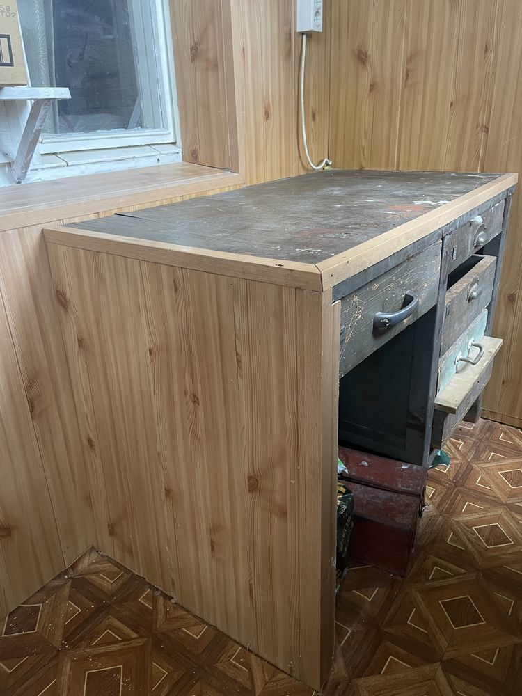 Продам Верстак столярный стол