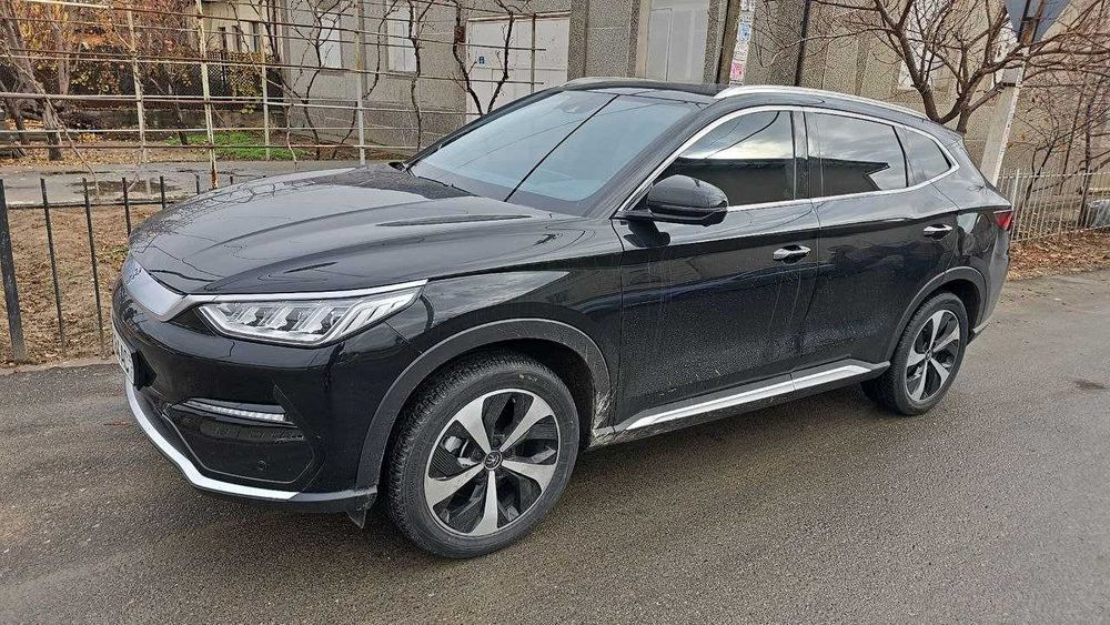 BYD song plus flagship