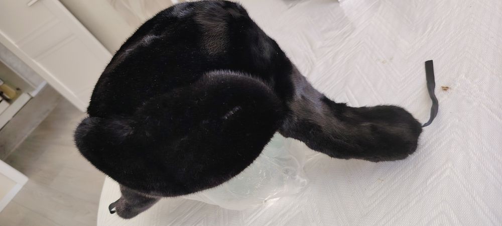 Продам шапку норковую