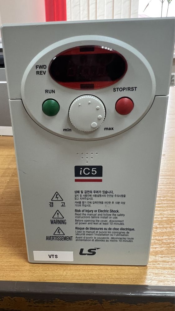 Преобразователь частоты LSIS SV004iC5-1F