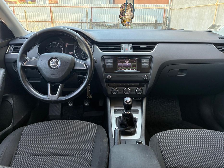Vând Skoda Octavia 1,6 Tdi 2017