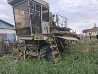 Продам Комбайн Енисей 1200 без двигателя