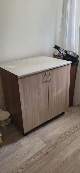 Отдам даром шкафы
