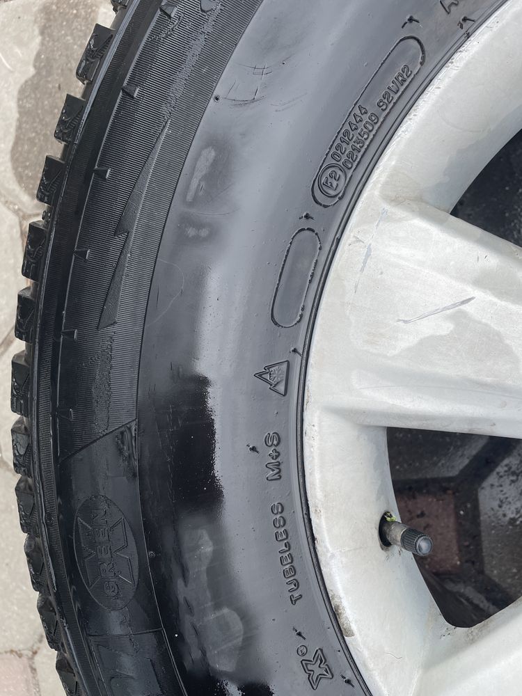Комплект дисков 265/65/R17 от Prado J90 с шинами Michelin