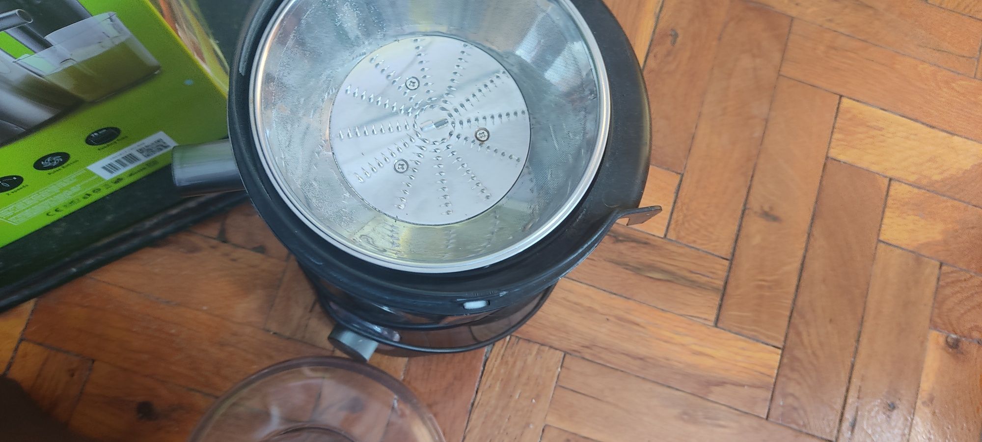 Сокоизстисквачка Muhler MJ-858 800W