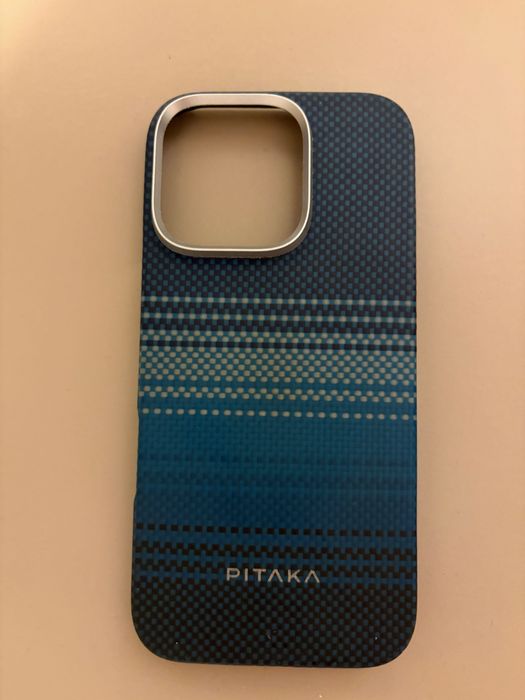 husa PITAKA Moonrise iPhone 16 Pro