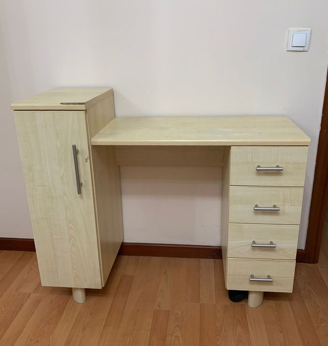 Шкаф и диван. Сапасы жаксы