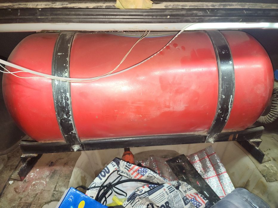 Продам оборудование метан 4 поколение 100л