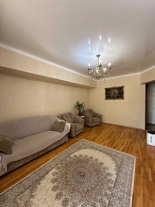 Продается 4х ком квартира на Ц-4, ор-р: кафе Plov, 96м²