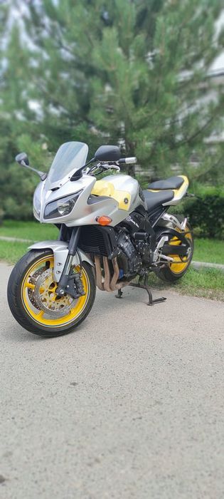 Продам мотоцикл Yamaha FZ1S