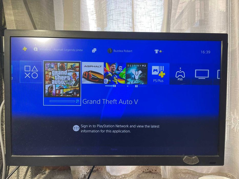 Consola Sony PS4 PlayStation 4 + Controller + GTA V, stare bună