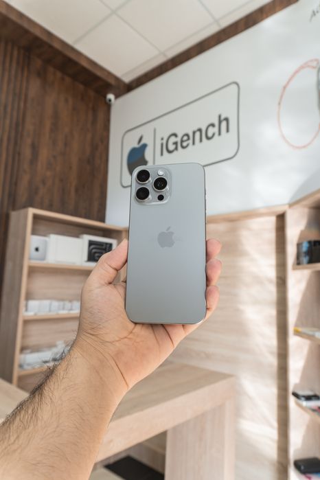 15 Pro Max 256Gb 88% Sim Ideal