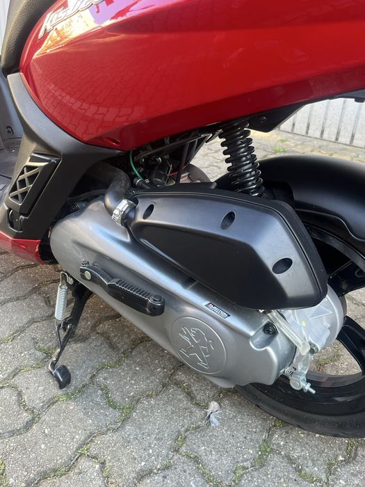 Scuter Peugeot Kisbee 2021 - 49cm3 NOU-nouț