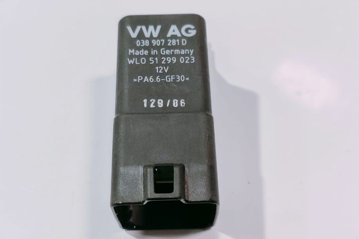 Releu  bujii 038907281D Skoda Octavia a 2-a generatie seria