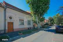 Casă evreiască interbelică, singur în curte, de vânzare, Ultracentral