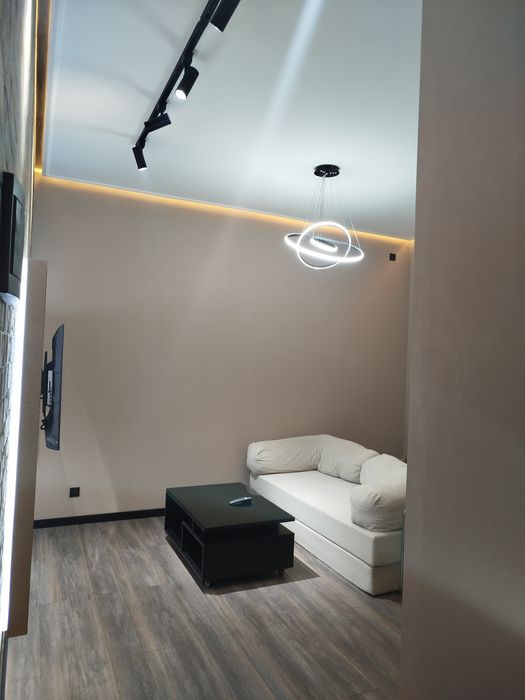 Продаётся своя квартира в центре города