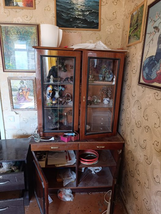 Старая мебель все вместе