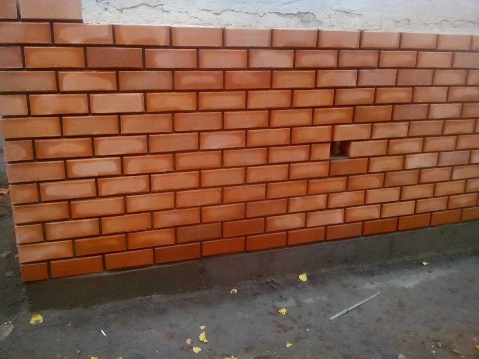 Balkonga gʻisht teramiz