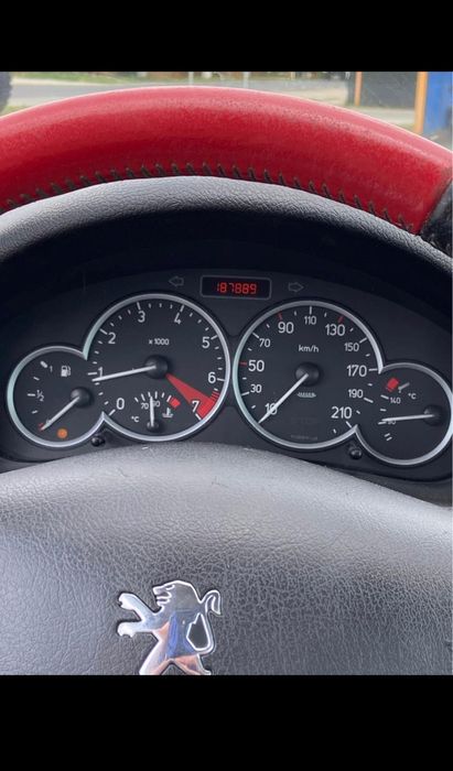 Vând Peugeot 206 CC