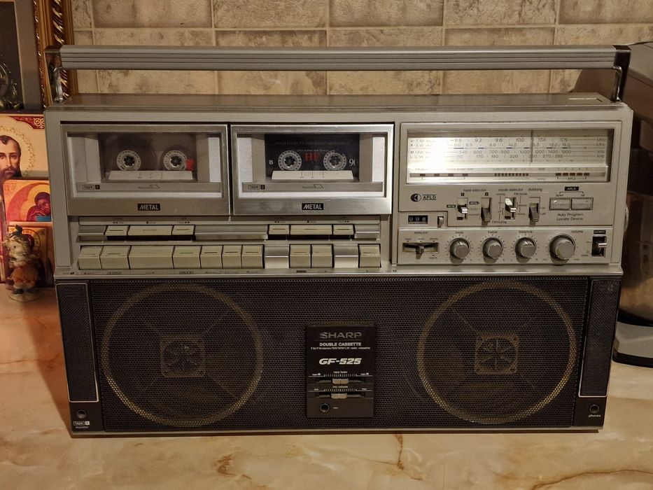 Radiocasetofon sharp