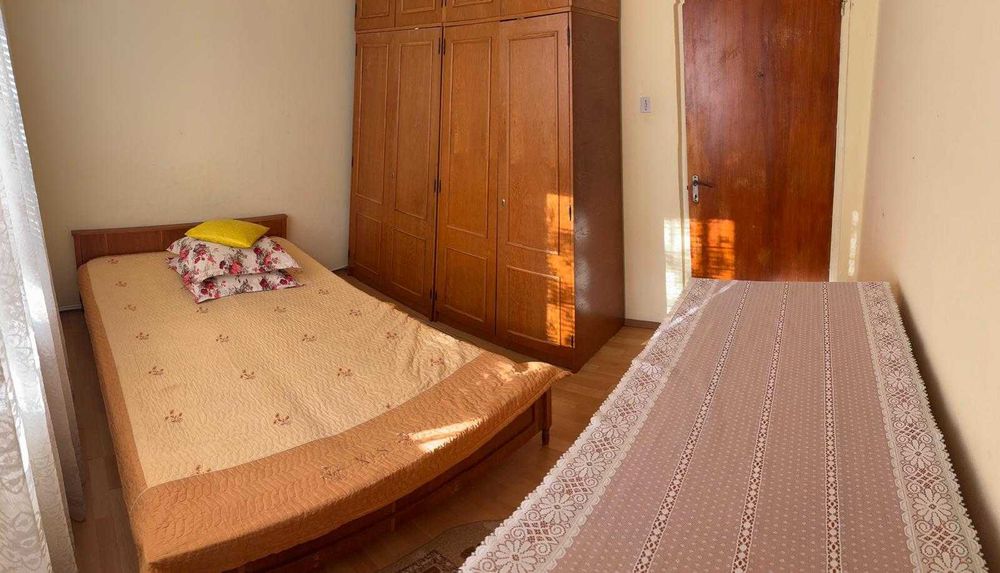 Proprietar, vand apartament 4 camere, centrala termica proprie, etaj 3