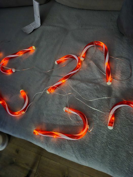 Лампички на батерии във форма на захарни бастунчета Топла бяла